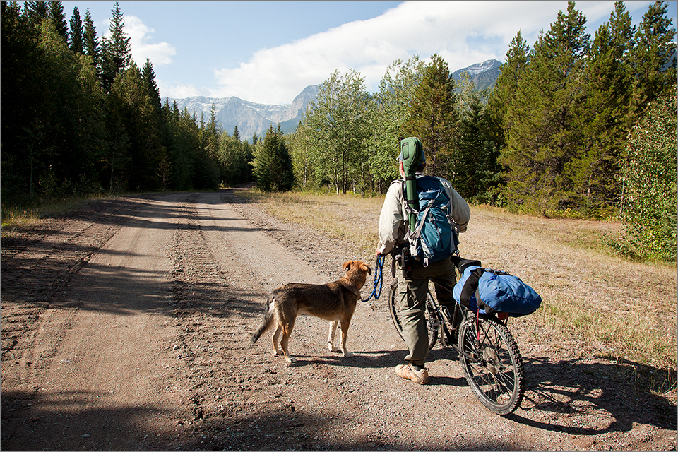 Cycling into the Castle Valley